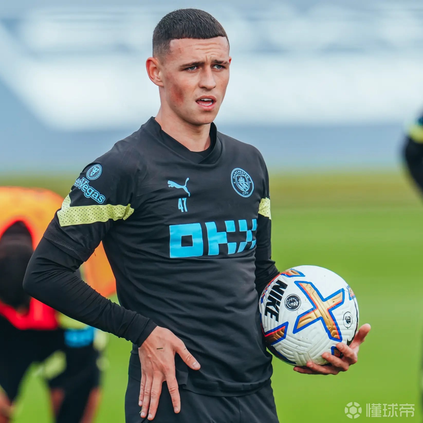 包含今晚休斯敦火箭备战英超，门线救险细节曝光，态度坚定，临场指挥获称赞的词条海星体育