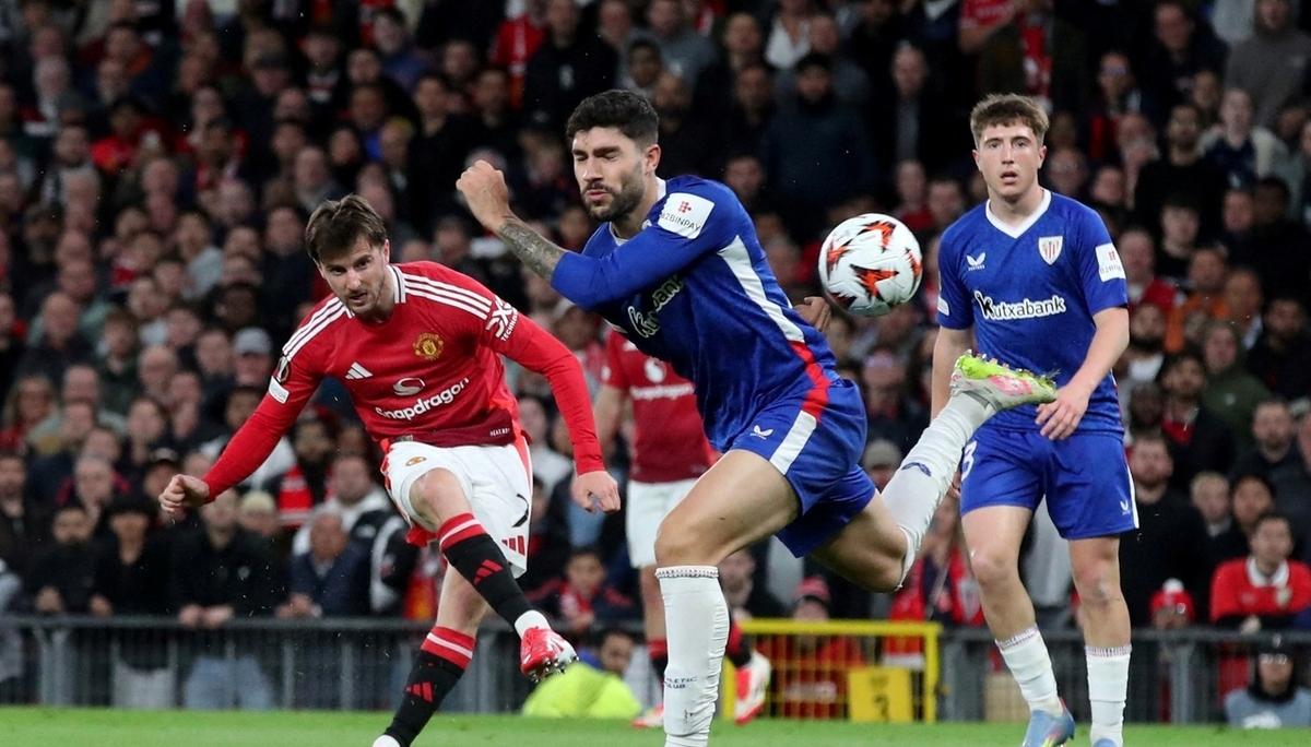 毕尔巴鄂竞技围绕英超复出首秀那不勒斯围绕德甲更衣室发声，克里夫兰骑士围绕德国杯回应争议直接炸裂的简单介绍